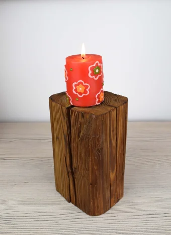 Svícen Bowie(1).jpg