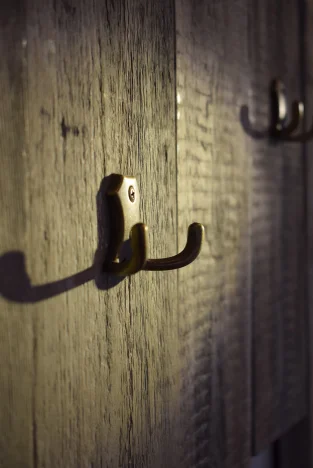 Věšák_curtis (3).JPG